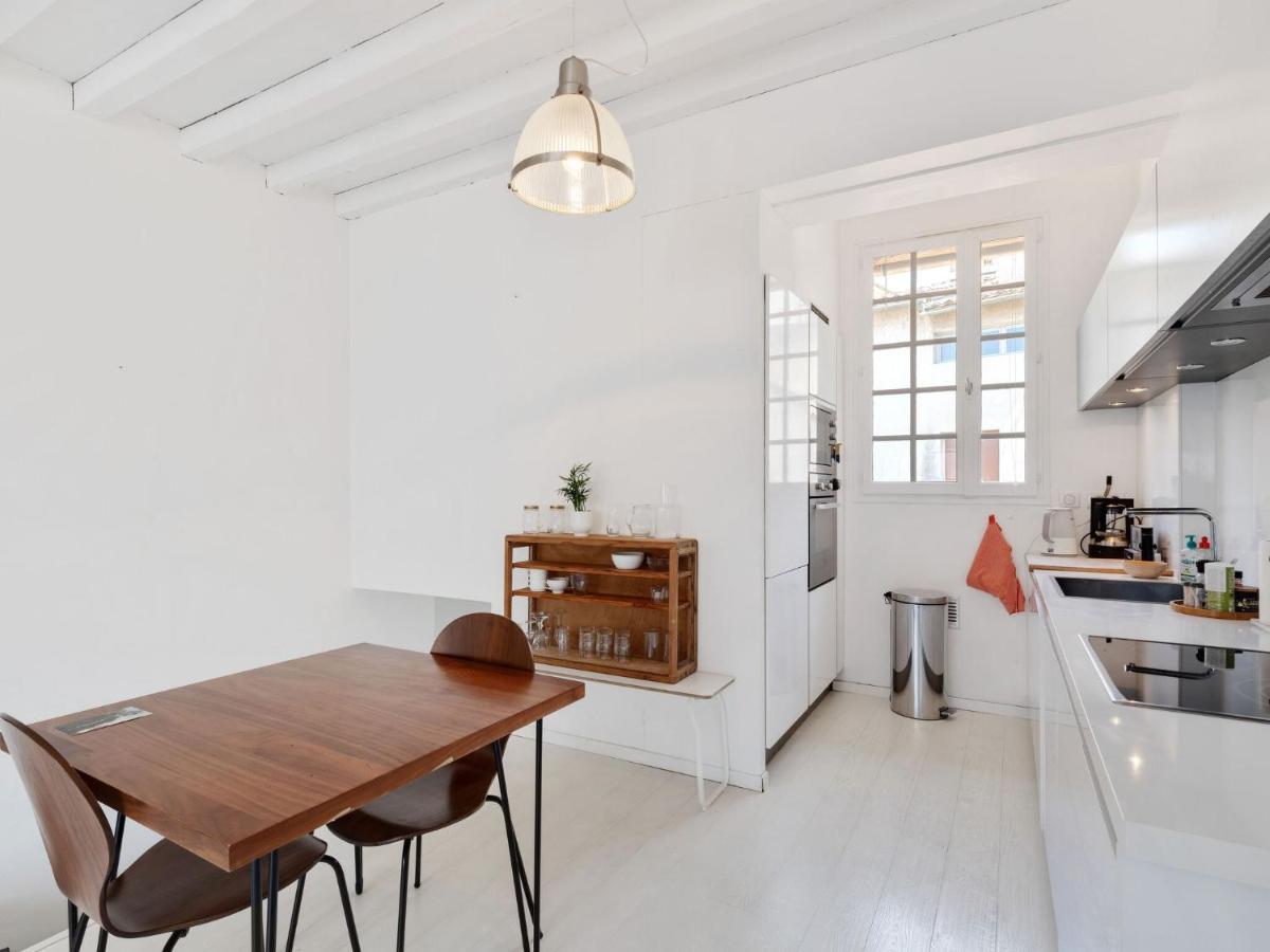 Holiday Home In Avignon Next To The City Centre Bagian luar foto