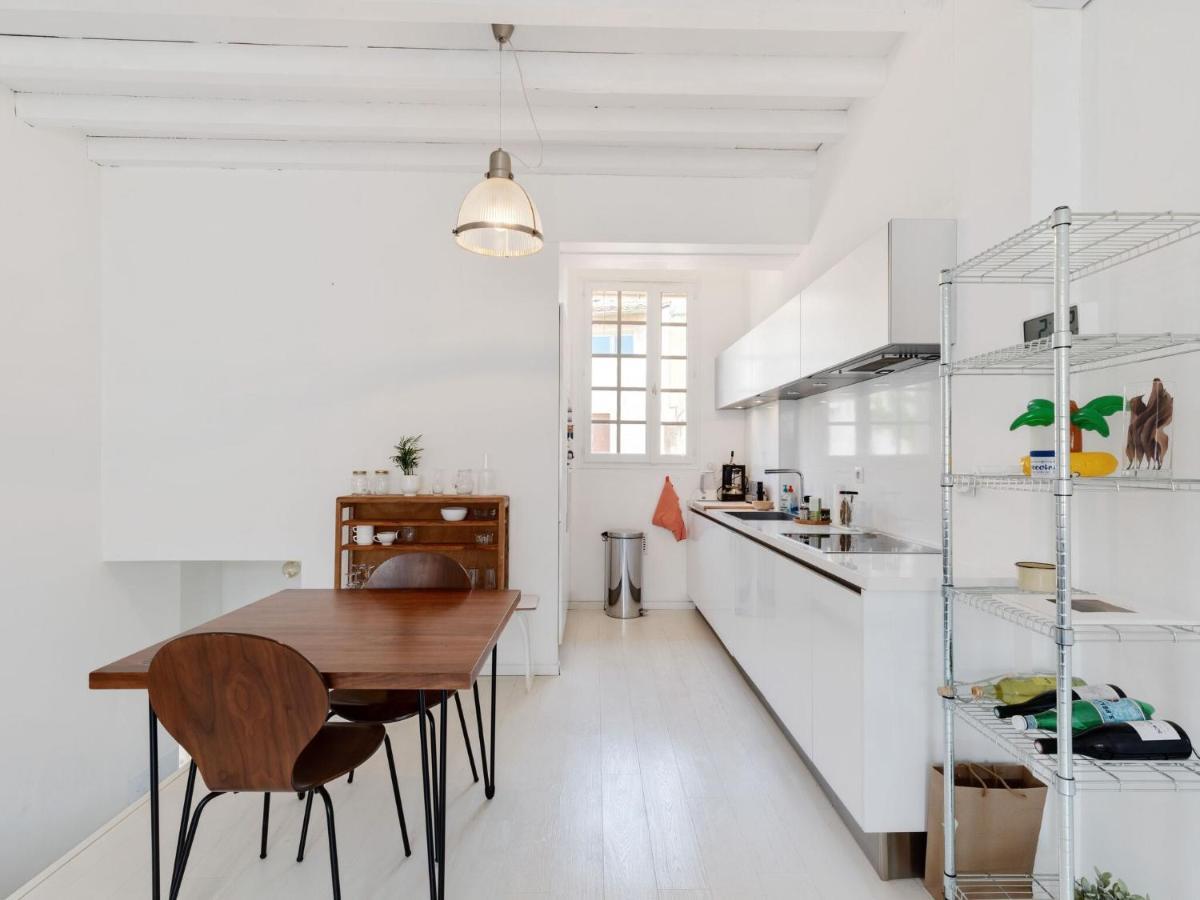 Holiday Home In Avignon Next To The City Centre Bagian luar foto